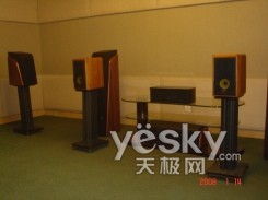 五一假期，何處安放身心？萬(wàn)元級(jí)惠威音響邀您沉浸式體驗(yàn)居家視聽(tīng)盛宴